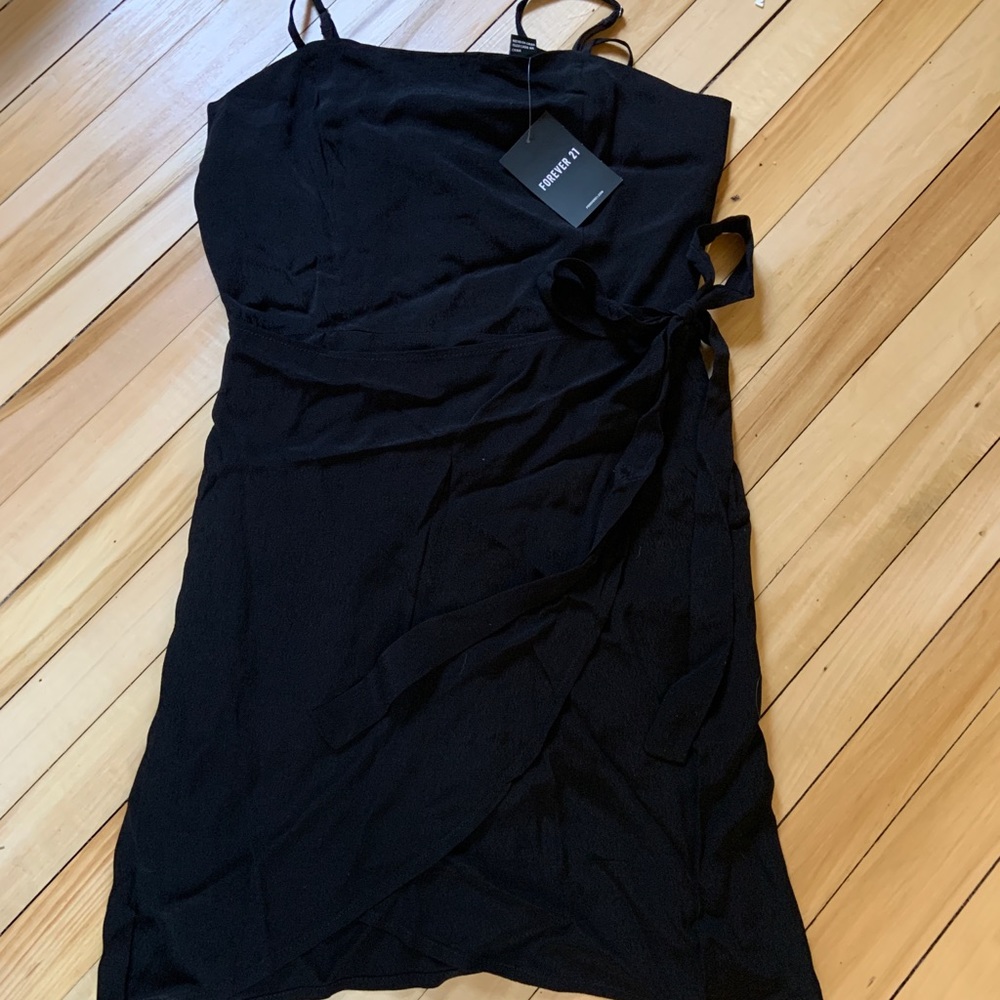 🧚black front wrap tie dress